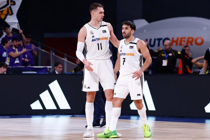 Mario Hezonja y Facundo Campazzo