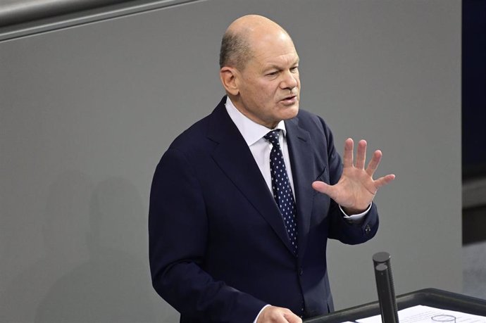 El canciller de Alemania, Olaf Scholz, durante una comparecencia ante el Bundestag (archivo)