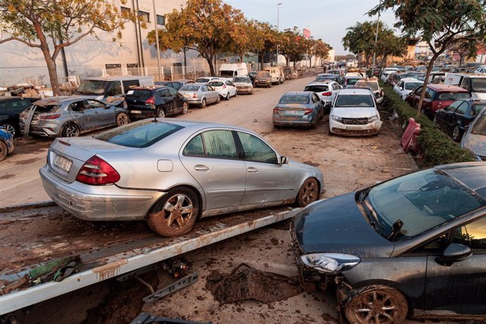 Efectos de la DANA en Alfafar, a 5 de noviembre de 2024, en Valencia, Comunidad Valenciana (España). Hoy, se cumple una semana desde que la DANA arrasara la Comunitat Valenciana. 