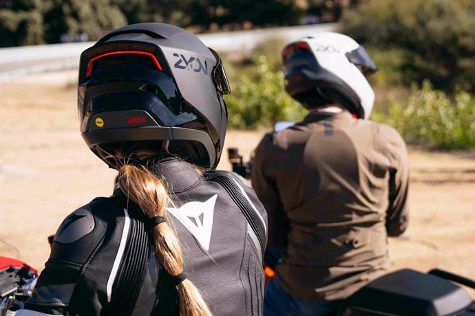 Zyon Helments, startup española de cascos de moto