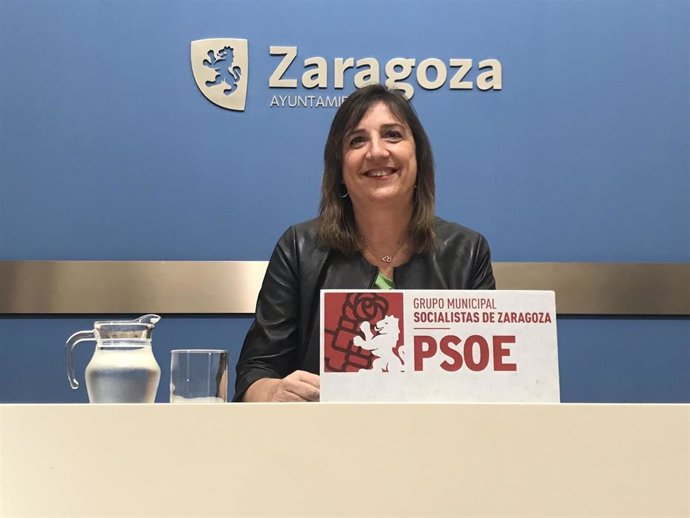 La portavoz del grupo municipal del PSOE, Lola Ranera