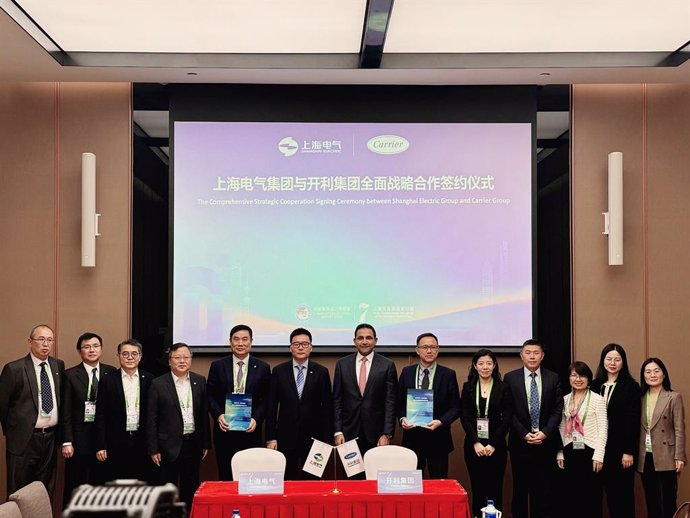 Shanghai Electric signed new memoranda of cooperation and strategic agreements with Carrier Group and Svenska Kullagerfabriken AB (SKF) China Sales Co., Ltd. at CIIE 2024.