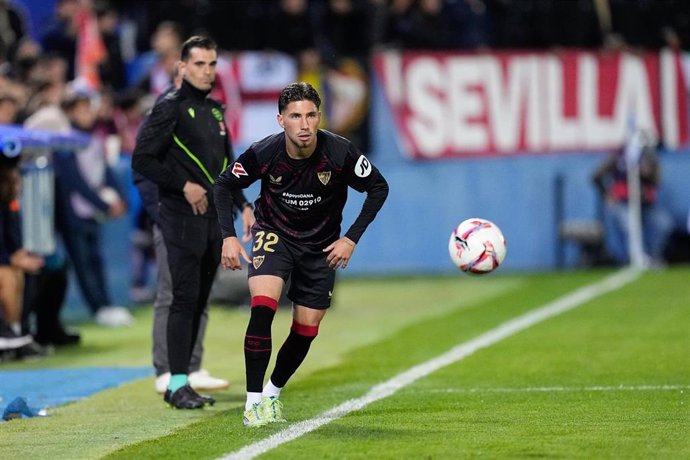 El defensor del Sevilla FC José Ángel Carmona.