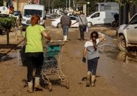 El Gobierno aprueba un plan para enseñar en colegios cómo actuar ante fenómenos climatológicos como la DANA