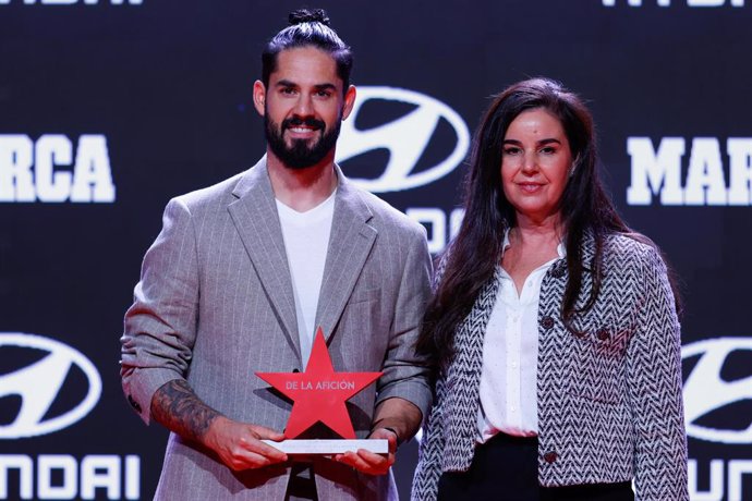 El centrocampista del Real Betis Francisco Alarcón 'Isco', en la Gala de los Premios Marca.