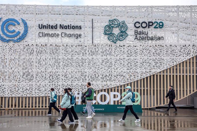 10 November 2024, Azerbaijan, Baku: The entrance walkway for guests at the UNFCCC COP29 Climate Conference site the day before the opening ceremony in Baku. 