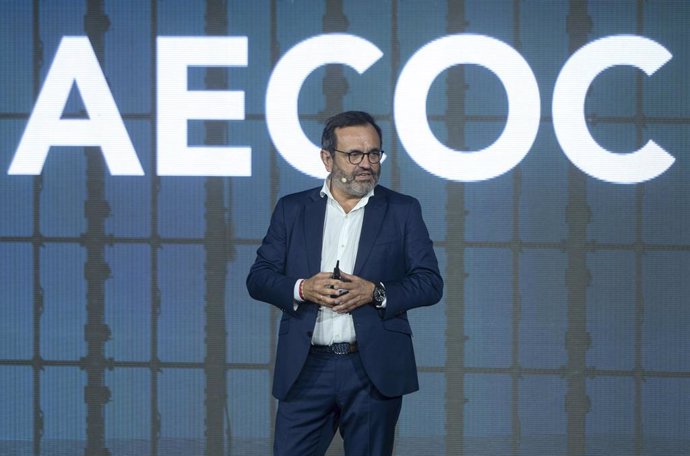 El presidente de AECOC, Ignacio González, durante el 39º Congreso AECOC de Gran Consumo, en la Feria de Madrid Ifema, a 16 de octubre de 2024, en Madrid (España)