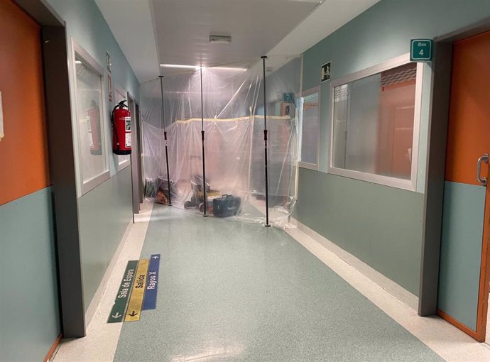 Las obras se realizan en unas áreas interiores del servicio de Urgencias del Hospital Miguel Servet de Zaragoza.