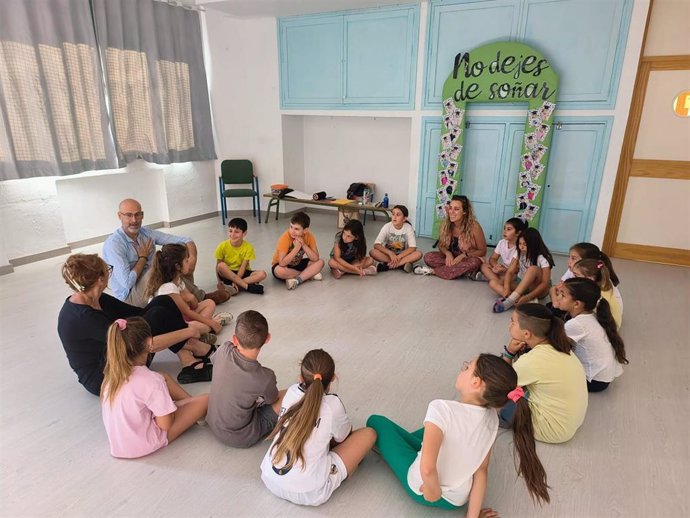 Visita del concejal de Educación al CEIP San Mateo