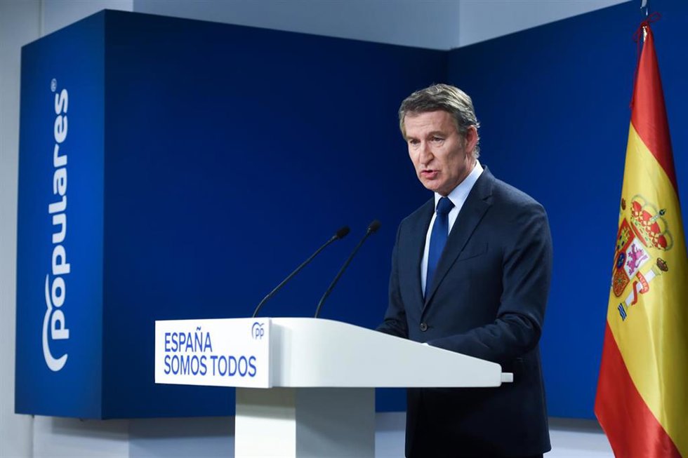 El presidente del Partido Popular, Alberto Núñez Feijóo, durante una rueda de prensa del Partido Popular, a 4 de noviembre de 2024, en Madrid (España). El presidente del Partido Popular, Alberto Núñez Feijóo, comparece para explicar su propuesta de plan