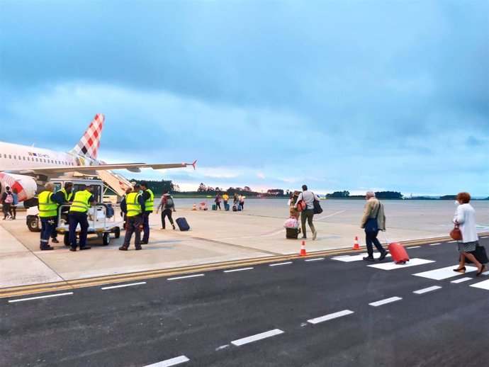 Archivo - Aeropuerto de Asturias.