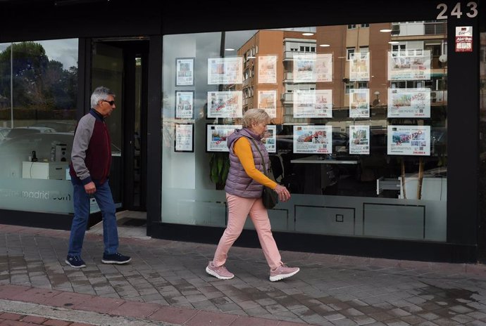 Una inmobiliaria, a 17 de octubre de 2024, en Madrid (España). 