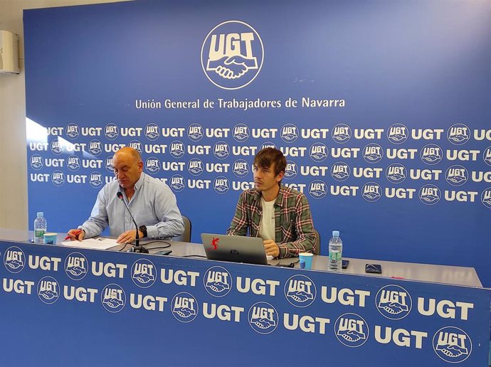 Eduardo Magaldi, portavoz confederal de RUGE, y Augusto Paredes, secretario de Organización de UGT Navarra.