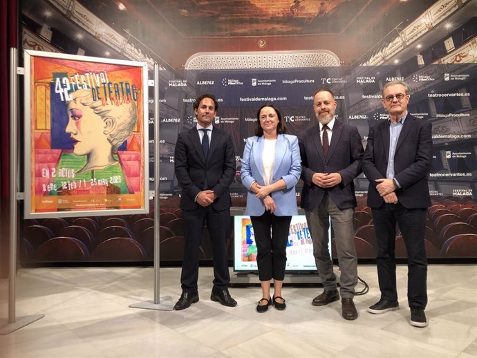 La programación del festival ha sido anunciada en detalle esta mañana por la concejala de Cultura, Mariana Pineda, y el director del Teatro Cervantes, Juan Antonio Vigar, junto a representantes de Fundación 'la Caixa' y CaixaBank.