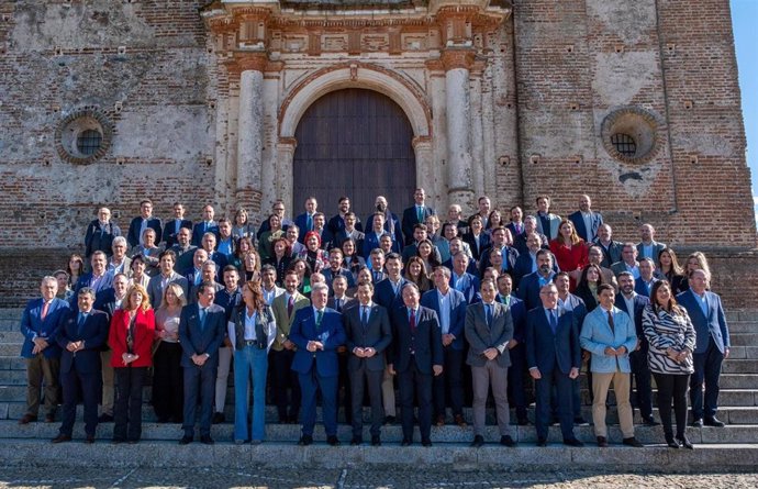 Acto de constitución del Consejo de Alcaldías de la Provincia de Huelva.