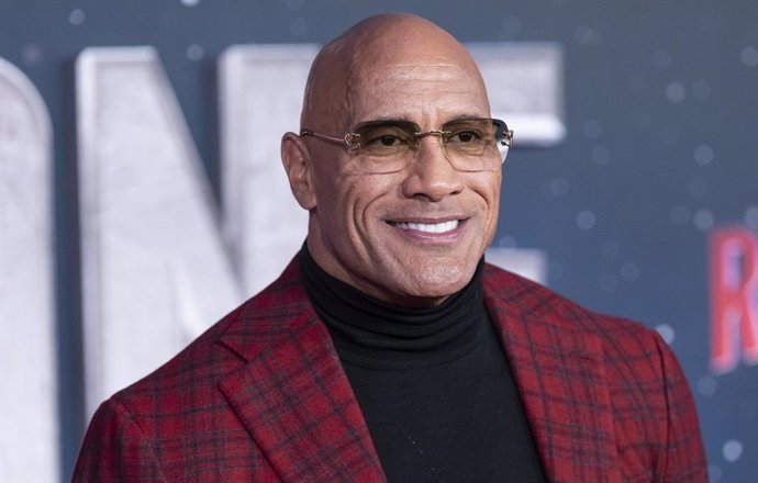 Dwayne Johnson confiesa que llega tarde y hace pis en botellas: "Sí, eso ocurre"