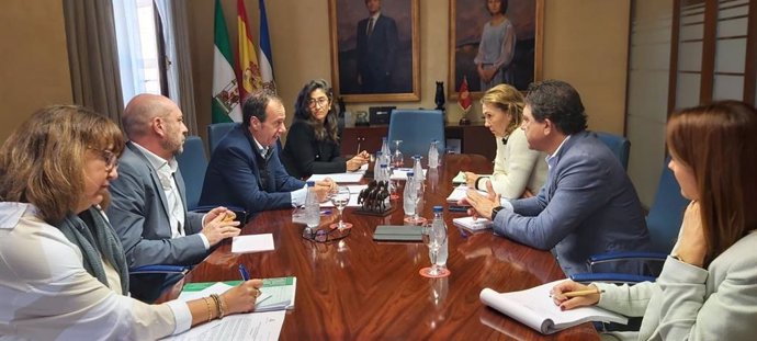 Tania Barcelona y Daniel Sánchez en la Real Escuela de Arte Ecuestre.