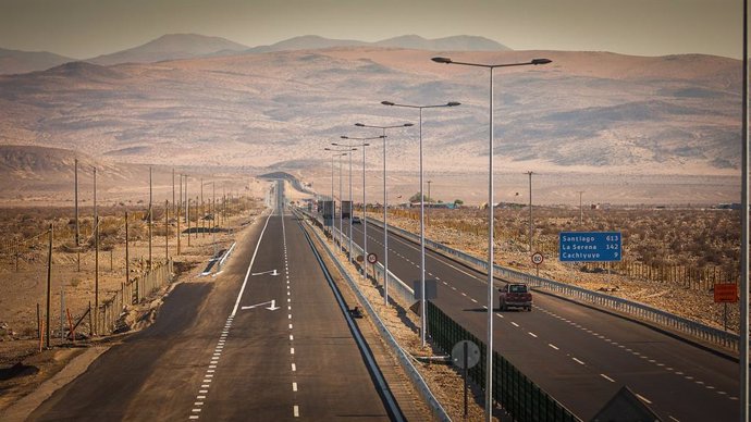 Archivo - Autopista de Sacyr en Chile