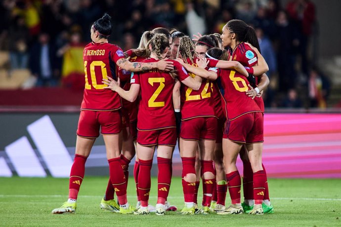 Archivo - Aitana Bonmati of Spain celebrates a goal during the semifinal UEFA Womens Nations League match played between Spain and Netherlands at La Cartuja stadium on February 23, 2024, in Sevilla, Spain.