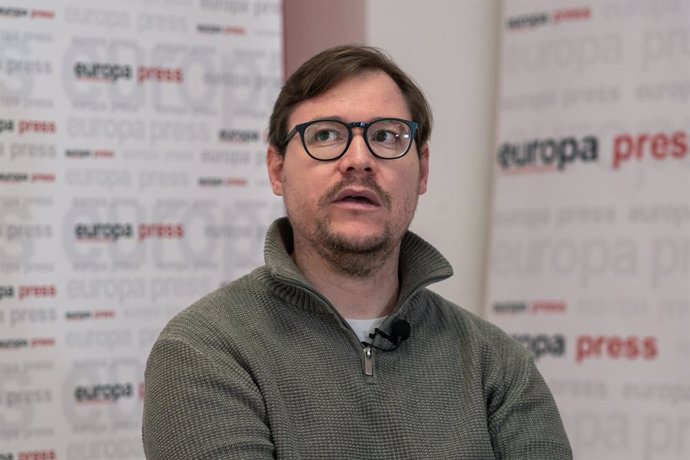 El coordinador regional de IU C-LM, Pedro Mellado,en entrevista con Europa Press