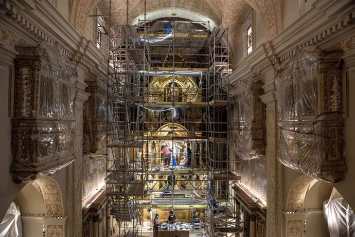 La Església de Sant Sever en Barcelona finalizará este diciembre sus obras de restauración, que empezaron en 2019, y en la que se han encontrado elementos arquitectónicos y decorativos propios del barroco