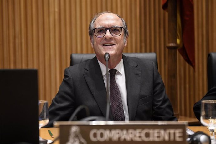 El Defensor del Pueblo, Ángel Gabilondo, comparece durante la Comisión Mixta de Relaciones con el Defensor del Pueblo, en el Congreso de los Diputados, a 15 de octubre de 2024, en Madrid (España).