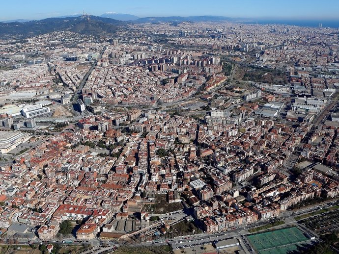 Imagen aérea del área metropolitana de Barcelona