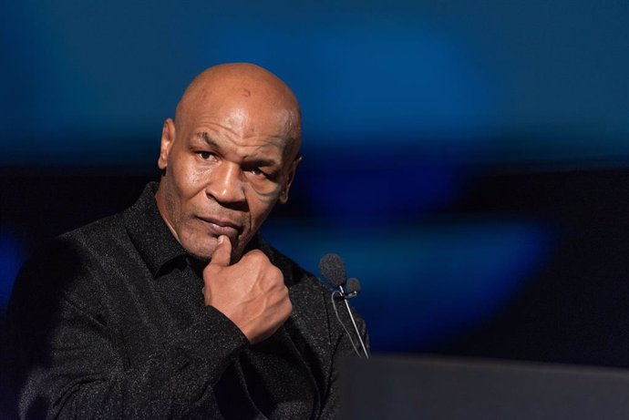 Archivo - 07 February 2024, Italy, Turin: American former professional boxer Mike Tyson attends a press conference at the start of the shooting of his new action movie "The Bunny-Man". Photo: Matteo Secci/ZUMA Press Wire/dpa