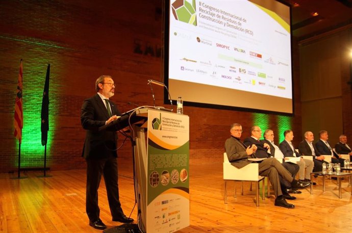 Inauguración del II Congreso Internacional de Residuos de Construcción y Demolición.