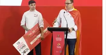 Teo Rodríguez, del Trasto, gana el VIII Campeonato Mundial de Tapas con 'Pucela roll'