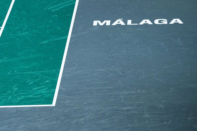 Archivo - Detail of court during tennis match between Italy and Netherlands Davis Cup Finals 8 at Martin Carpena Pavilion stadium on November 23, 2023, in Malaga, Spain