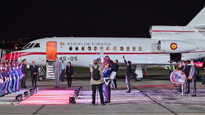 El Rey Felipe VI aterriza en la ciudad ecuatoriana de Cuenca para participar en la XXIX Cumbre Iberoamericana