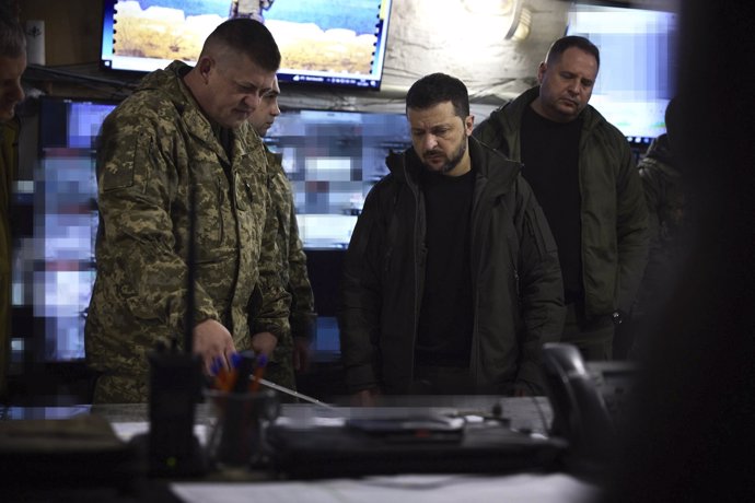 HANDOUT - 24 February 2023, Ukraine, Kiev: Ukrainian soldiers attend a state event on the first anniversary of the Russian invasion of Ukraine.