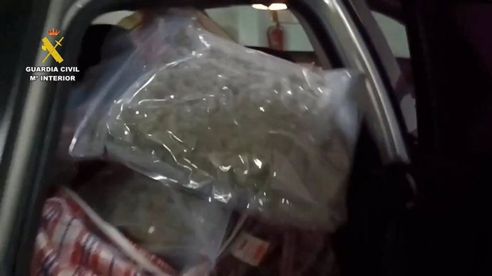 Hasta 67 kilos de marihuana intervenidos en Villarrobledo.