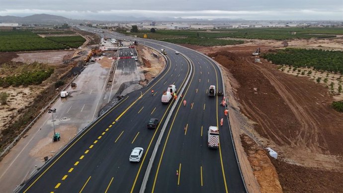 Transportes pone en servicio un desvío provisional en la A-7