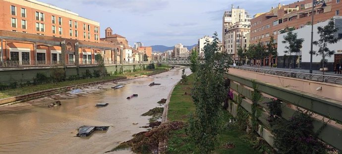 Puente en Málaga capital tras el paso de la DANA del 13 de noviembre de 2024.