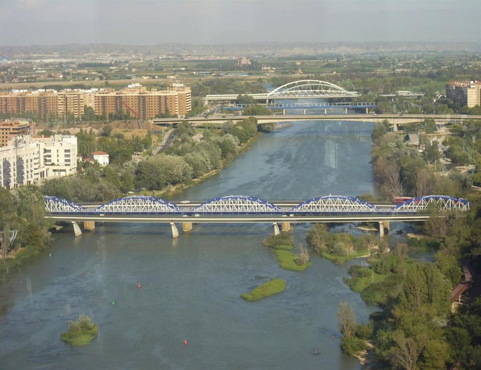 Río Ebro a su paso por Zaragoza.