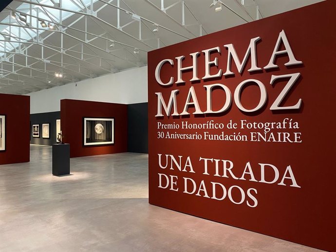 Exposición de Chema Madoz en las Naves de Gamazo