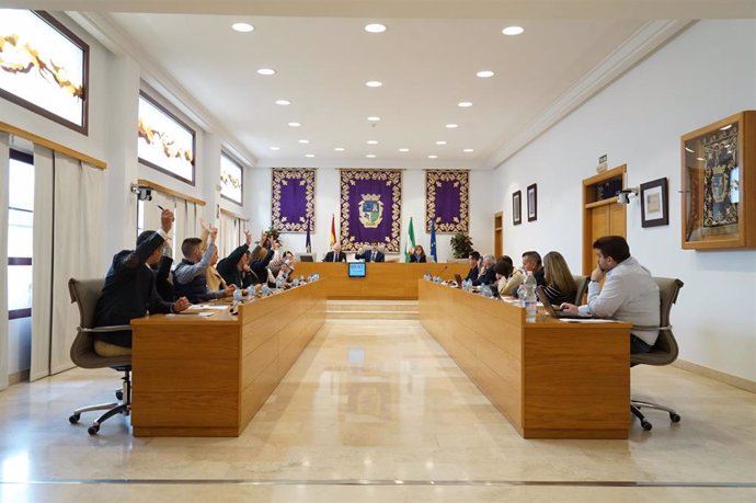 Pleno en el Ayuntamiento de Coín.