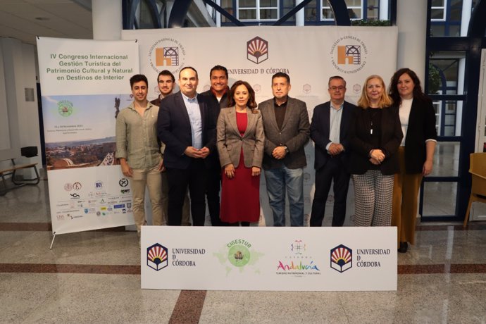 Presentación del IV Congreso Cegistur en la Facultad de Ciencias del Trabajo.