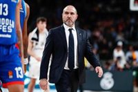 Chus Mateo: "Hemos respetado poco a un rival que venía haciéndolo muy bien fuera de casa"