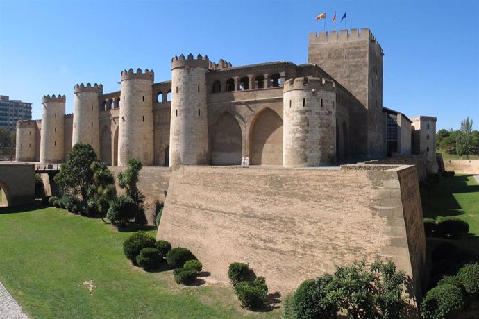 Las Cortes de Aragón acogen la Comisión de estudio sobre creación del Estatuto Jurídico del pequeño y mediano municipio