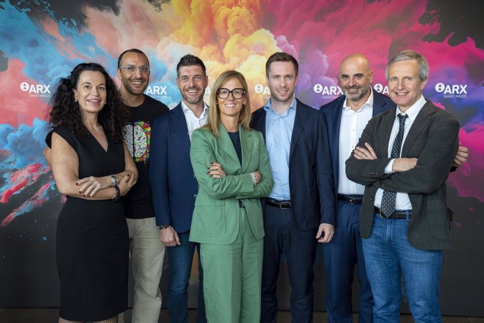 ARX Group Management (from left: Edda Rettinger, Aymen Cheikh Mhamed, Andrea Galli - Group CEO, Cristina Pagani, Roberto Schuerch, Davide Merlini, Andrea Polli)