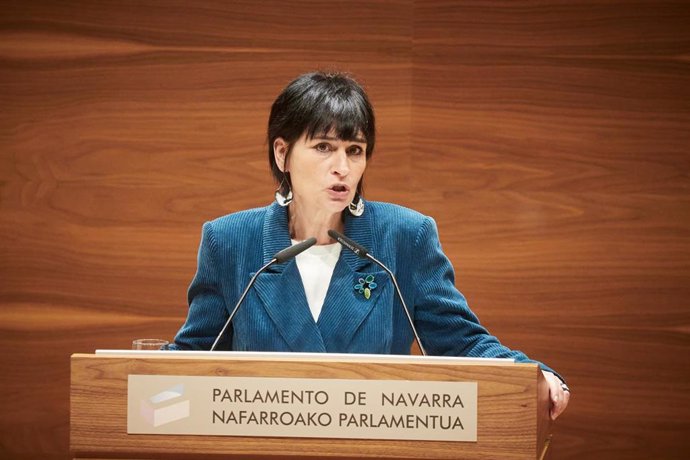 La portavoz de EH Bildu en el Parlamento de Navarra, Laura Aznal, en el Parlamento de Navarra durante el Debate del Estado de la Comunidad.