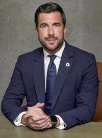 Cox cae un 3,5% en Bolsa pese a debutar con una ligera subida y marcar un precio inicial de 10,24 euros