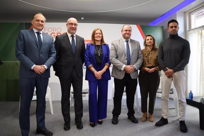 Foro Agro organizado por el diario La Tribuna de Albacete y Banco Santander.