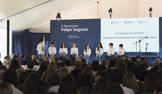 El X Simposium Felipe Segovia