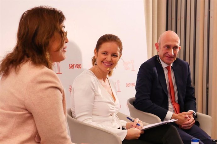 La consejera de Familia, Juventud y Asuntos Sociales, Ana Dávila, durante el desayuno informativo organizado por Executive Forum, el viernes 15 de noviembre, en Madrid.