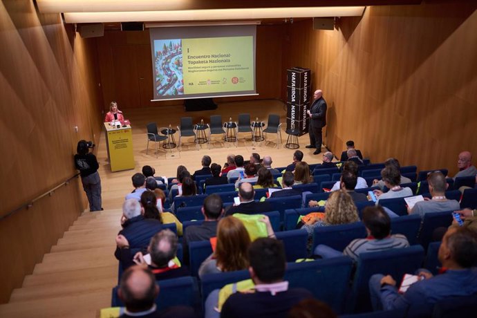 Amparo López interviene en el I Encuentro Nacional Movilidad Segura y Personas Vulnerables de Tráfico Navarra.