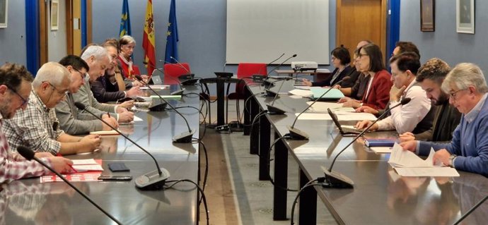 Reunión del Consejo Asesor de Comercio de Asturias.